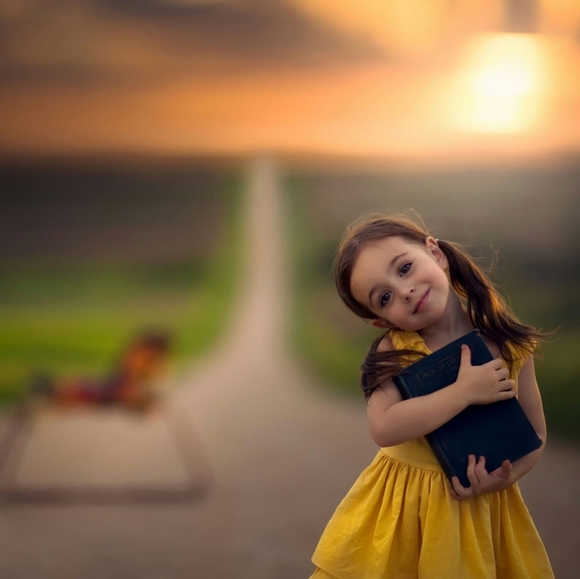 Meet your Posher, Sallie - Picture 4 of 5